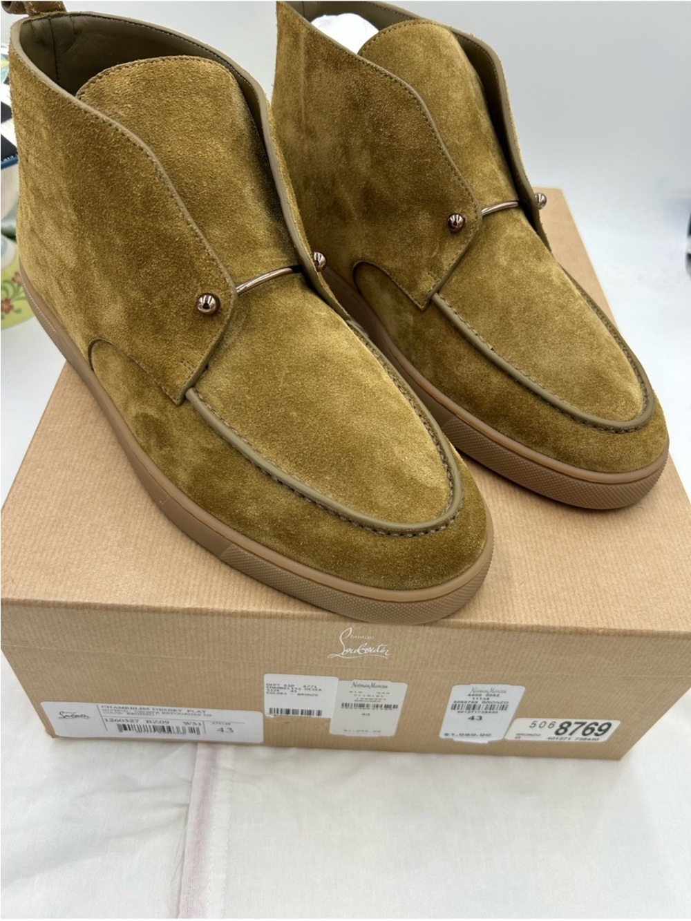 Christian Louboutin Men’s CHAMBELOSS DESERT SUEDE BOOTW . Size 43